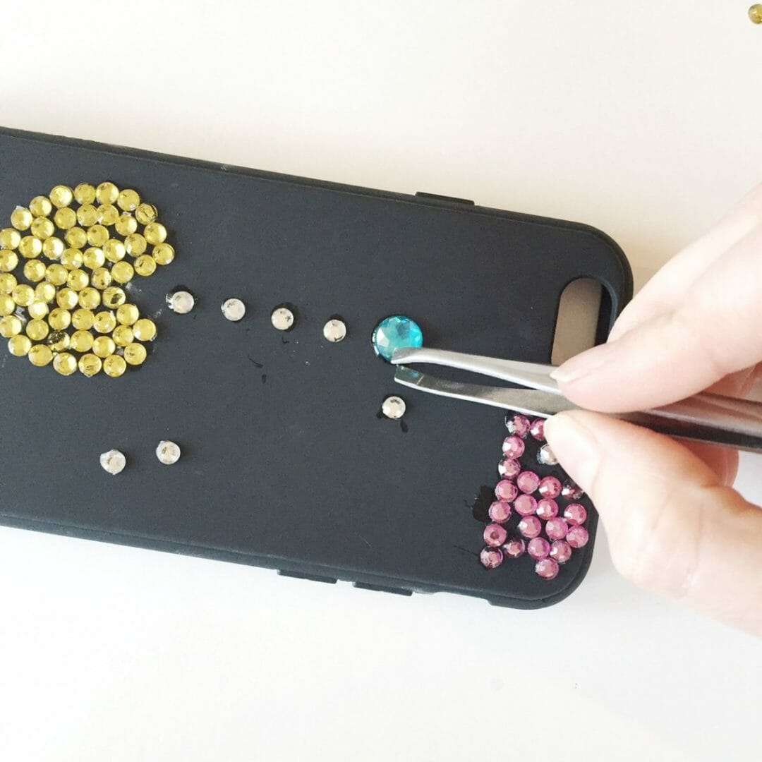 diy pacman jeweled iphone case
