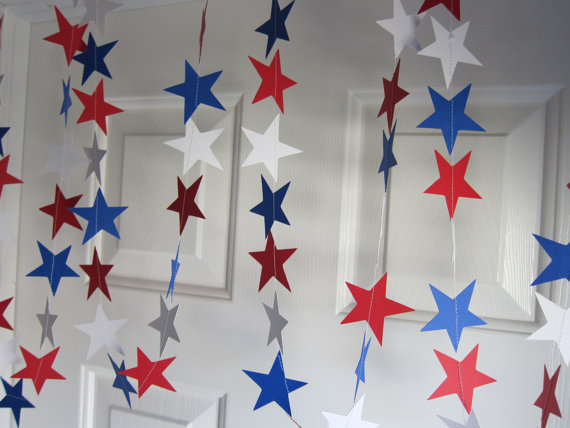 Star paper garland for July 4th.