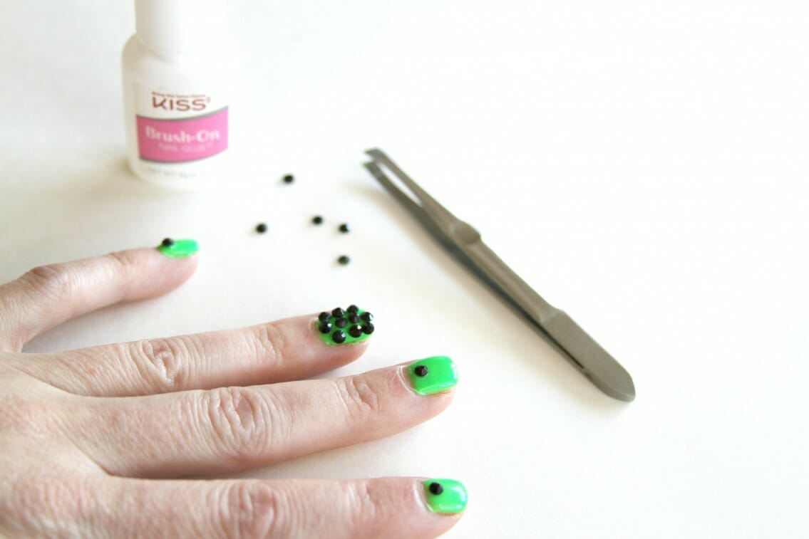 DIY Neon Green + Black Spike Nails