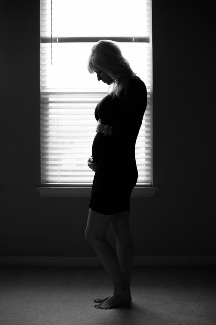 Black and White Maternity Photos