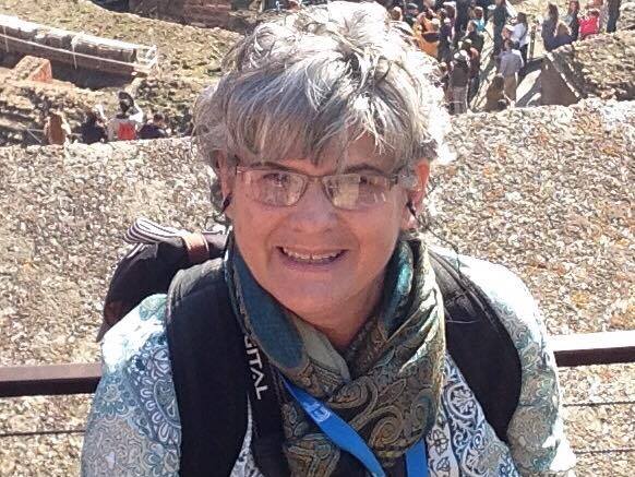Shanda Hutchison English teacher for 29 years. World traveler and avid reader.